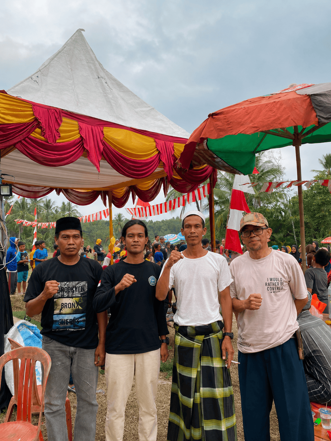 Mahasiswa KKN UNMA Banten Pelopori PHBN Meriahkan Desa Pasirkadu